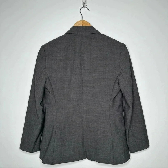 Theory Grey Linworth Virgin Wool Two Button Blazer Size 4 - Picture 6 of 9